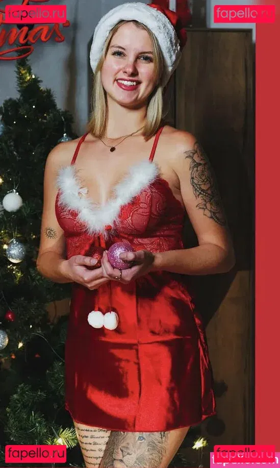 inaacoladaa Onlyfans Photo Gallery 