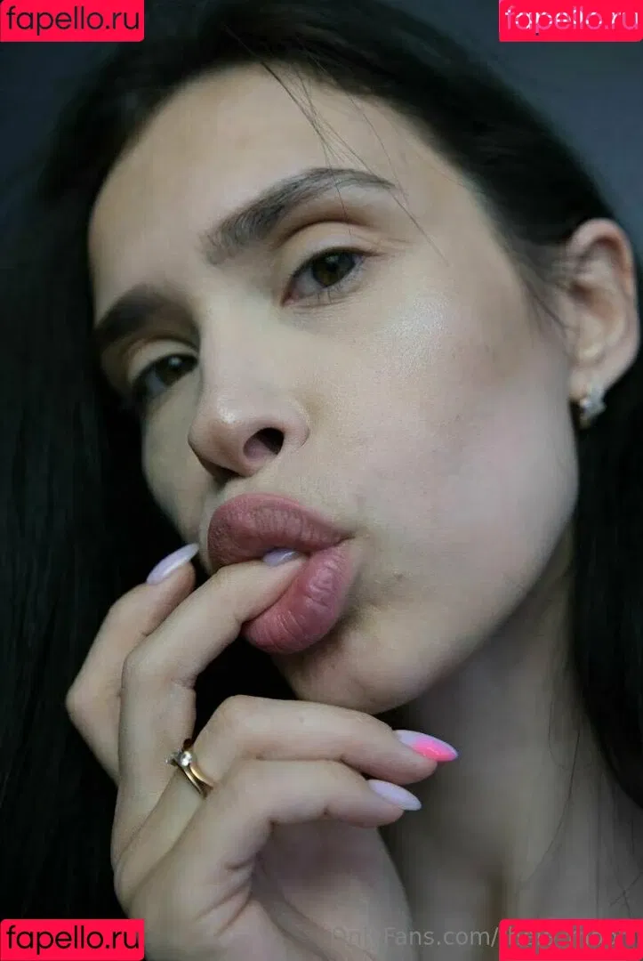 yanakoka Onlyfans Photo Gallery 