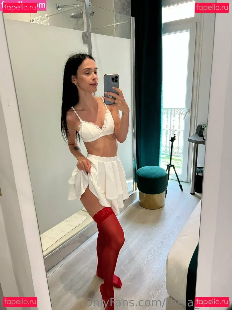 yanakoka Onlyfans Photo Gallery 