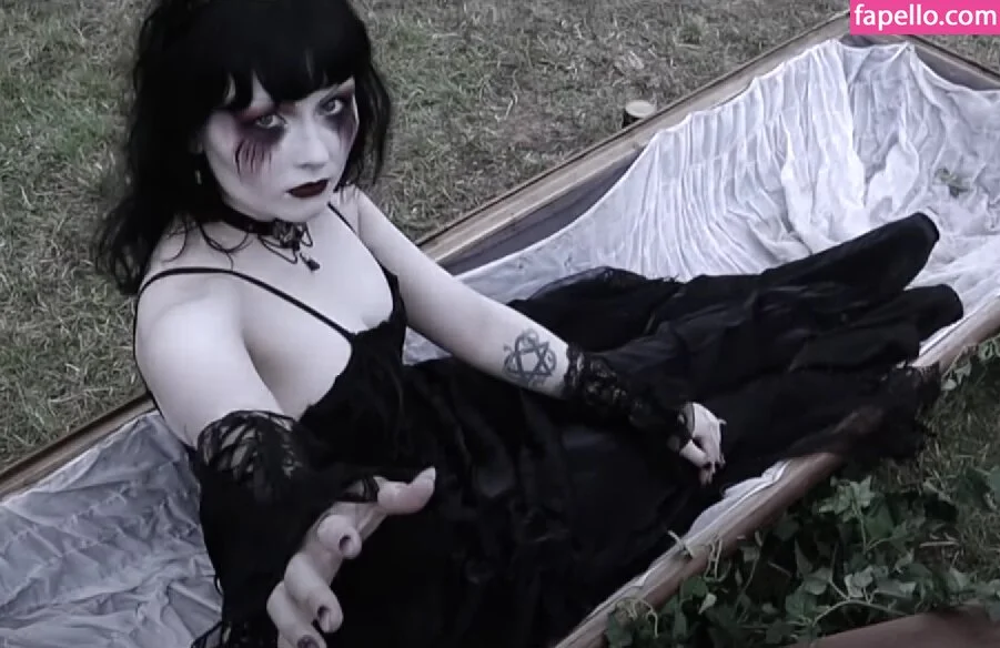 Kawaiibatfangz Onlyfans Photo Gallery 