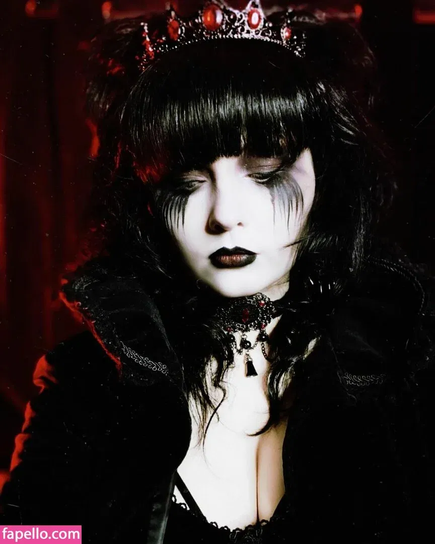 Kawaiibatfangz Onlyfans Photo Gallery 