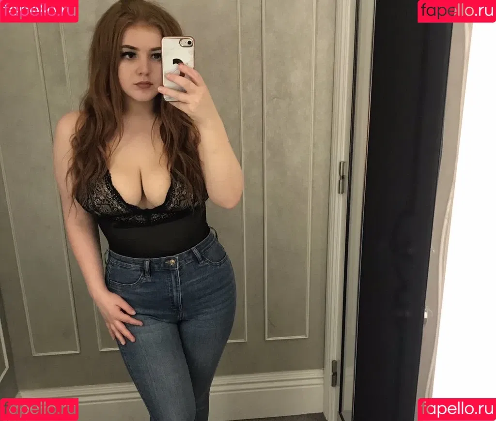 basicallycatx Onlyfans Photo Gallery 