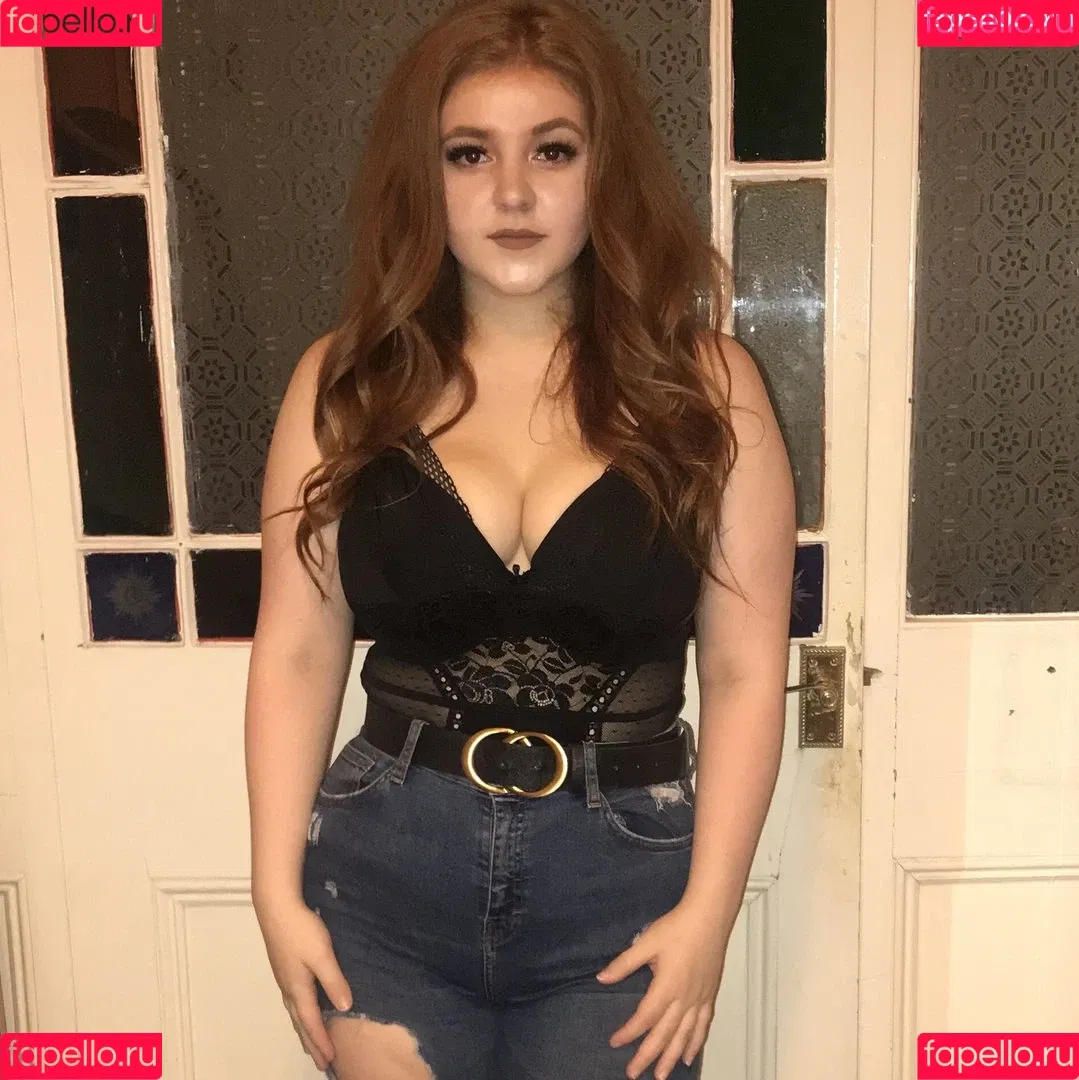 basicallycatx Onlyfans Photo Gallery 