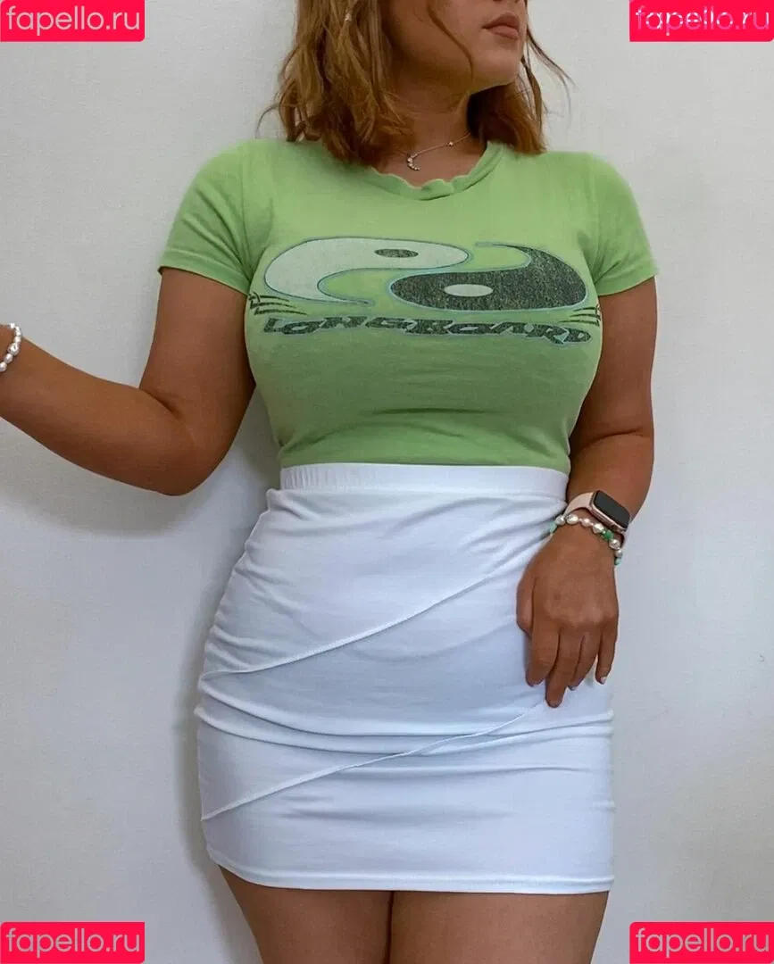 basicallycatx Onlyfans Photo Gallery 