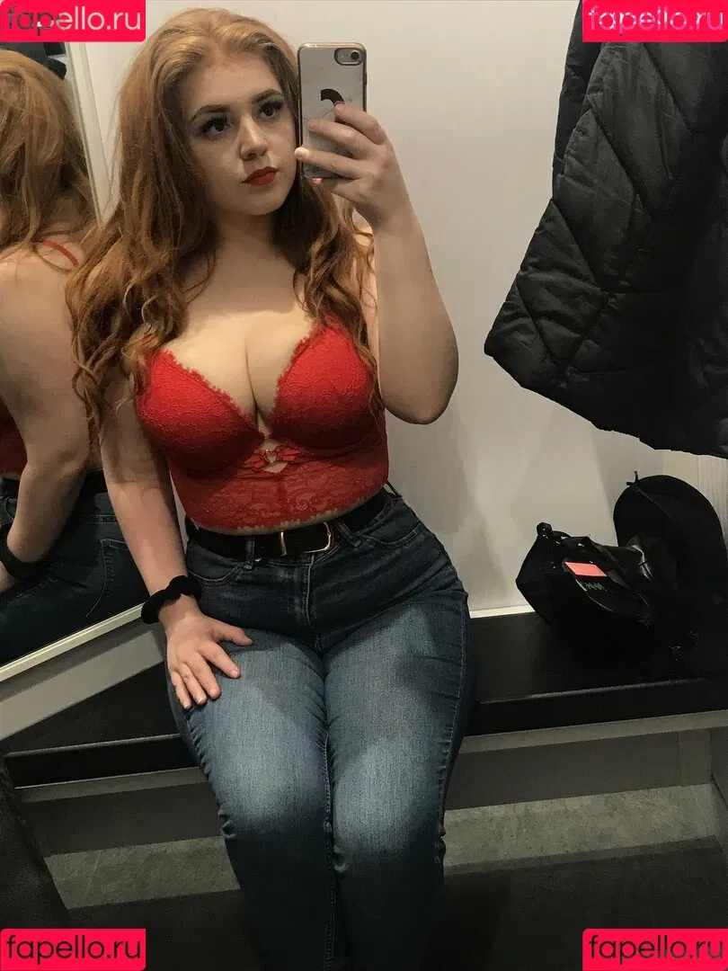 basicallycatx Onlyfans Photo Gallery 