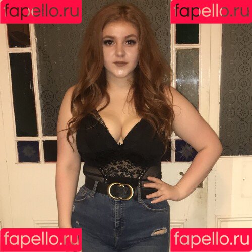 basicallycatx Onlyfans Photo Gallery 