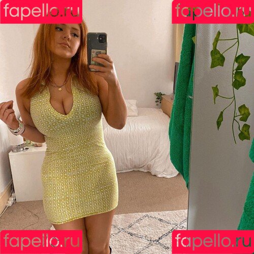 basicallycatx Onlyfans Photo Gallery 