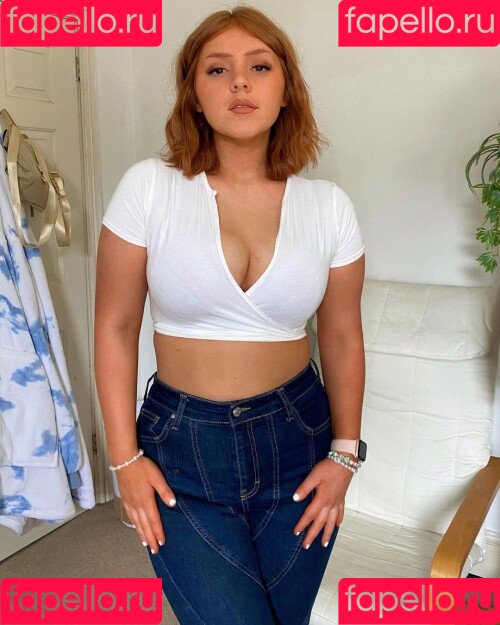 basicallycatx Onlyfans Photo Gallery 