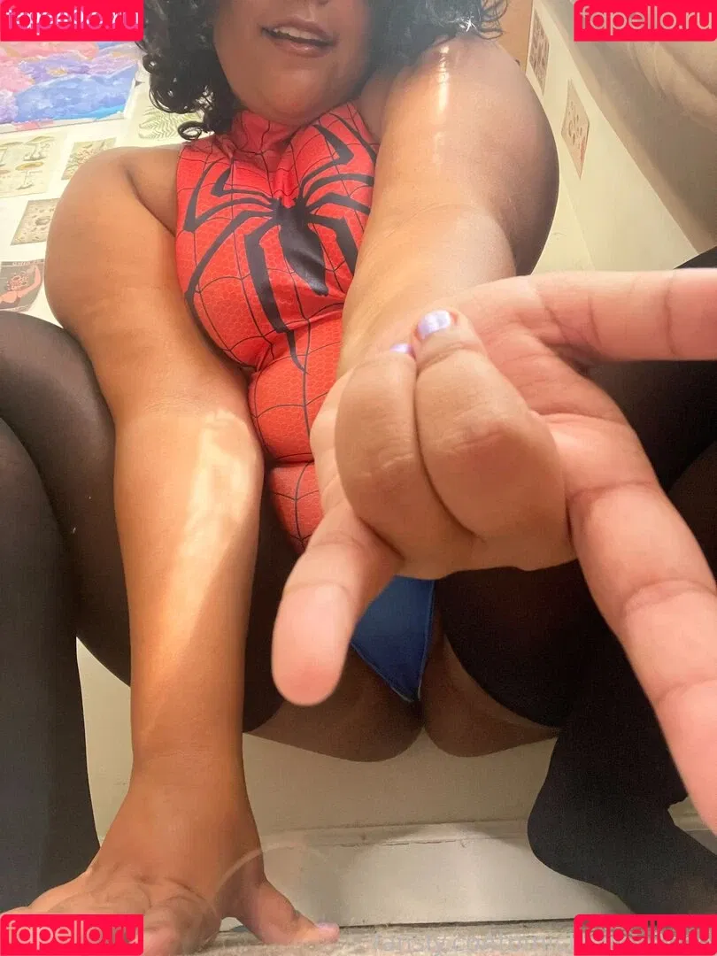 AtomicHoneyBee Onlyfans Photo Gallery 