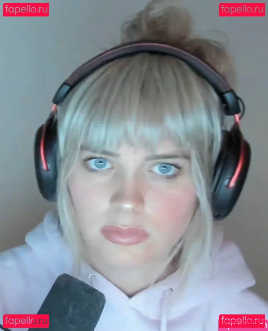 QTCinderella Onlyfans Photo Gallery 