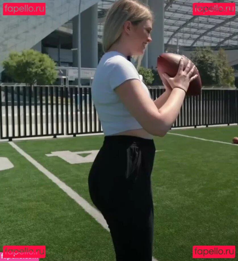 QTCinderella Onlyfans Photo Gallery 