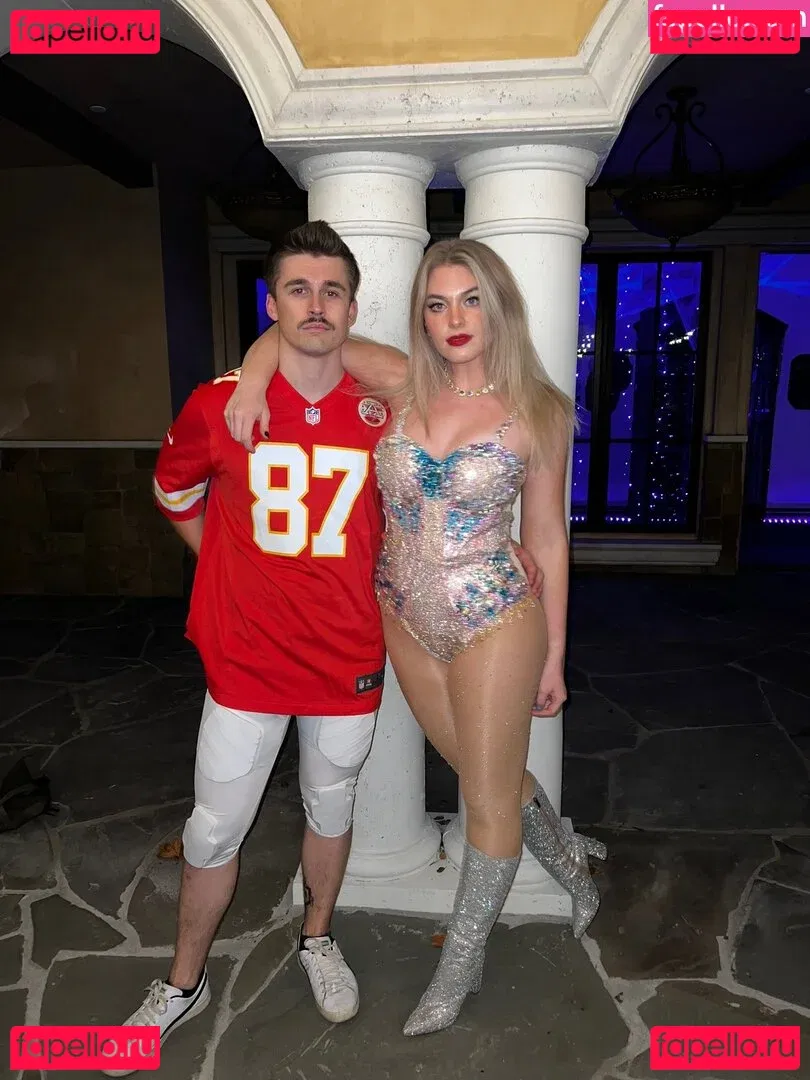 QTCinderella Onlyfans Photo Gallery 