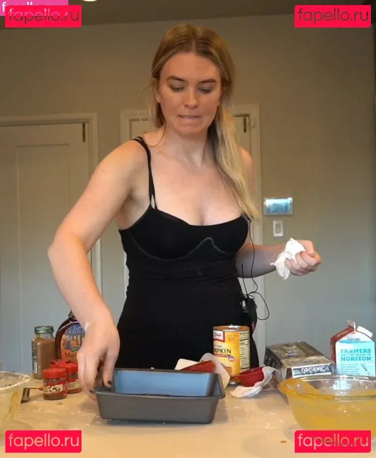 QTCinderella Onlyfans Photo Gallery 