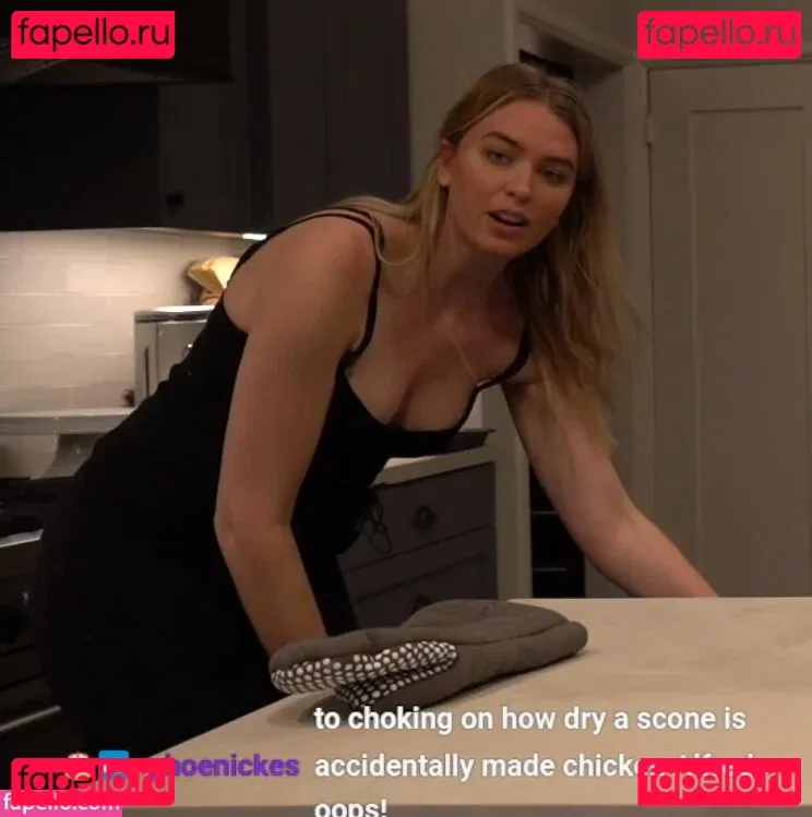 QTCinderella Onlyfans Photo Gallery 