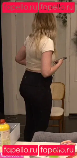 QTCinderella Onlyfans Photo Gallery 