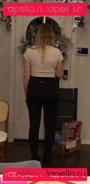 QTCinderella Onlyfans Photo Gallery 