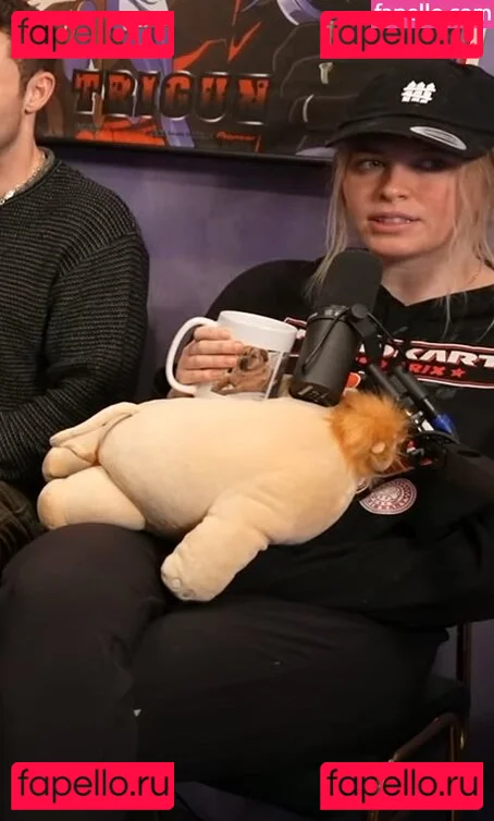 QTCinderella Onlyfans Photo Gallery 