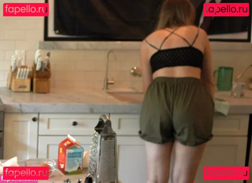 QTCinderella Onlyfans Photo Gallery 