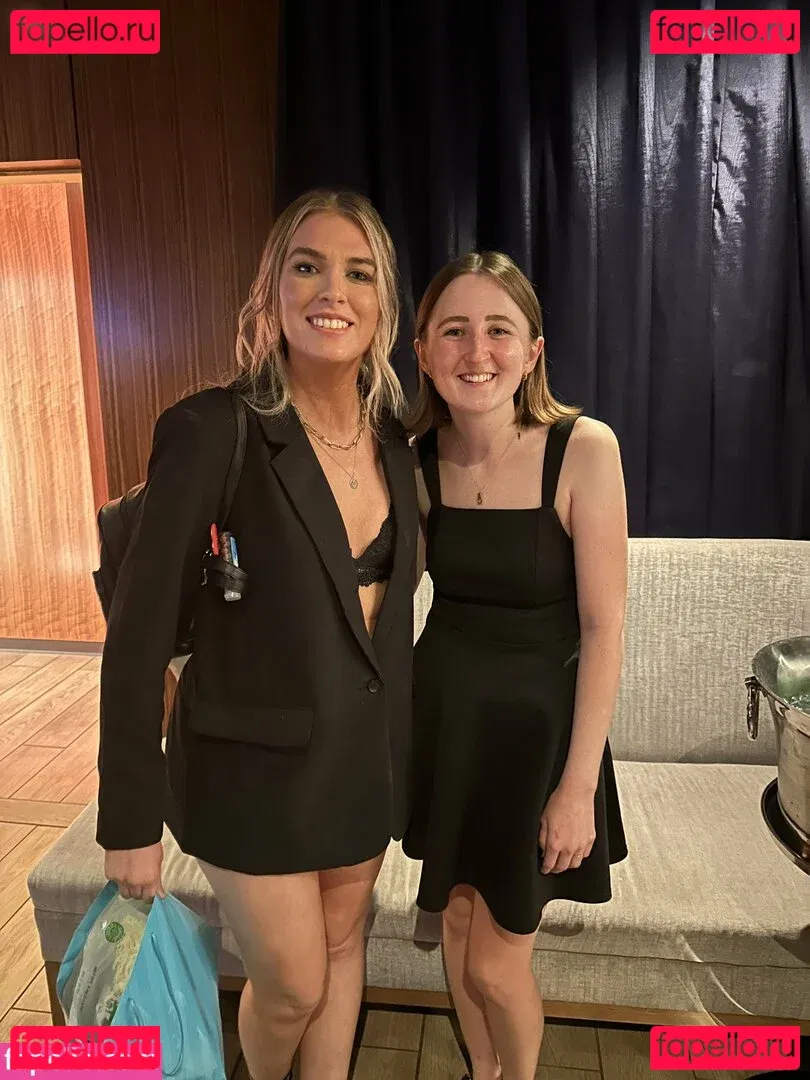 QTCinderella Onlyfans Photo Gallery 