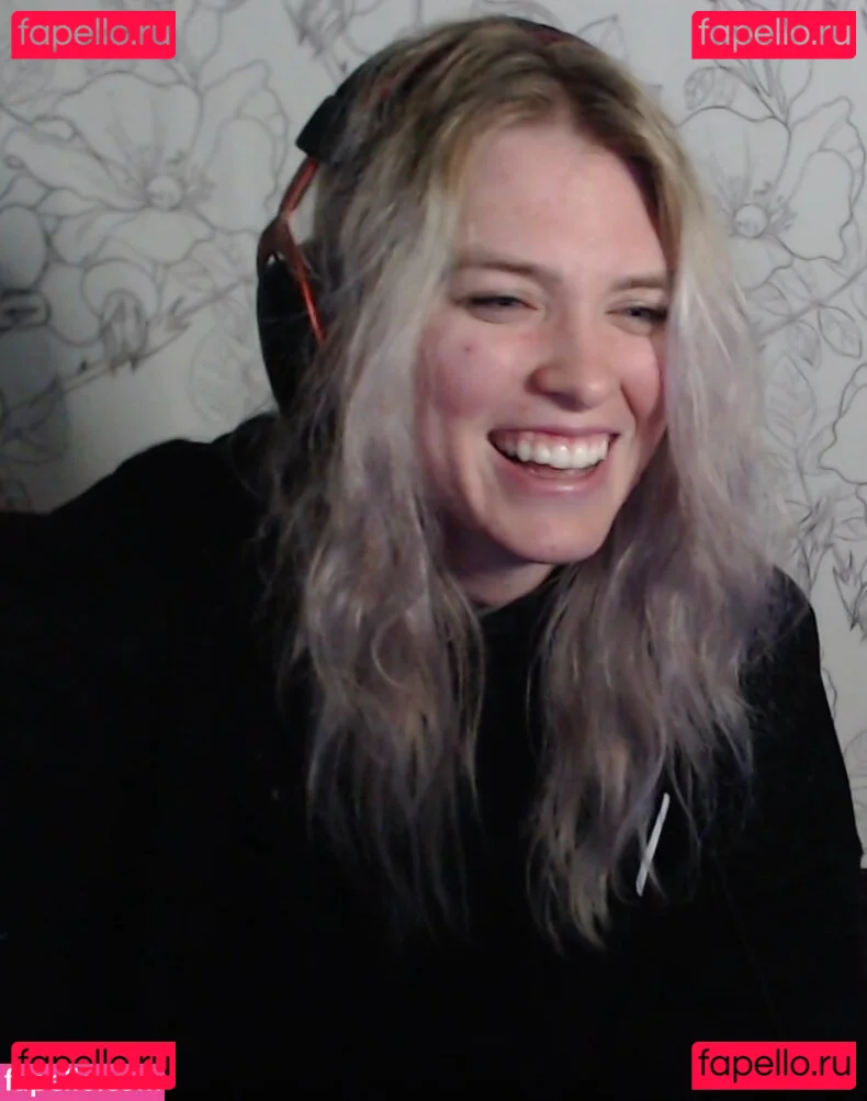 QTCinderella Onlyfans Photo Gallery 