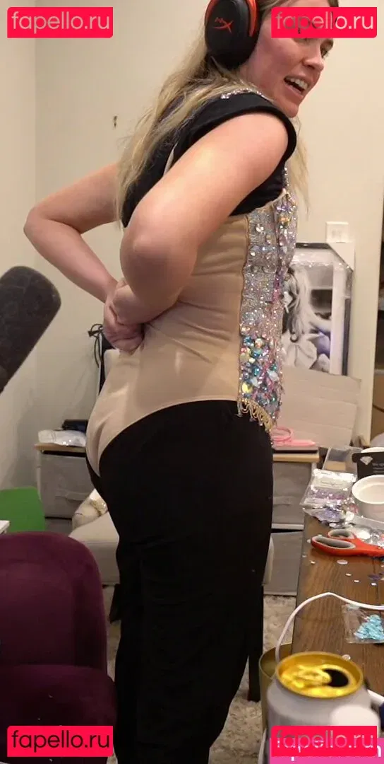 QTCinderella Onlyfans Photo Gallery 