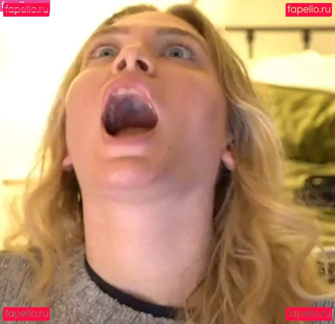 QTCinderella Onlyfans Photo Gallery 