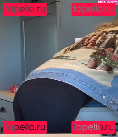 QTCinderella Onlyfans Photo Gallery 