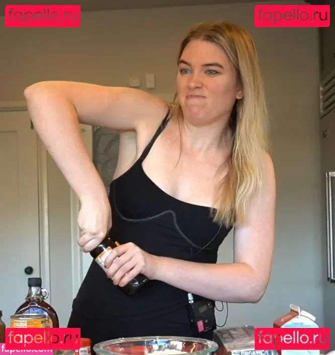 QTCinderella Onlyfans Photo Gallery 