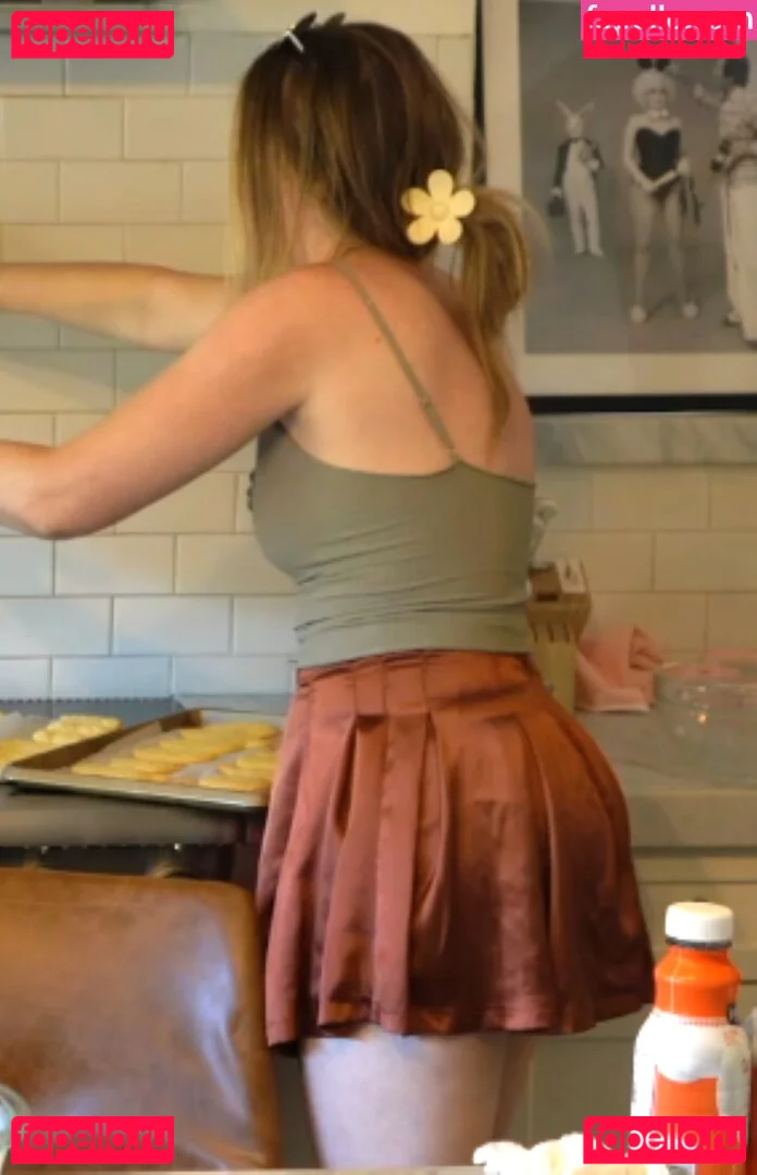 QTCinderella Onlyfans Photo Gallery 