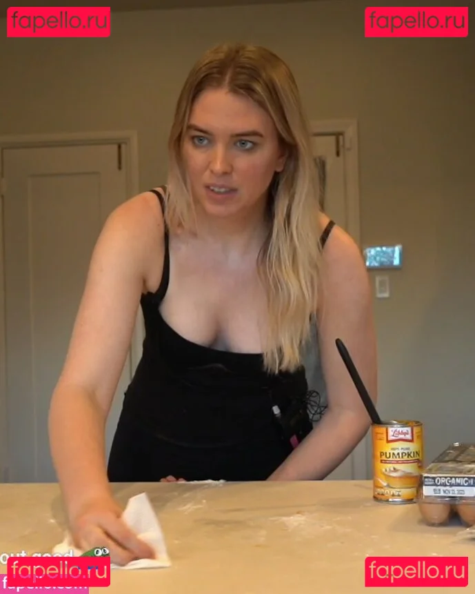 QTCinderella Onlyfans Photo Gallery 