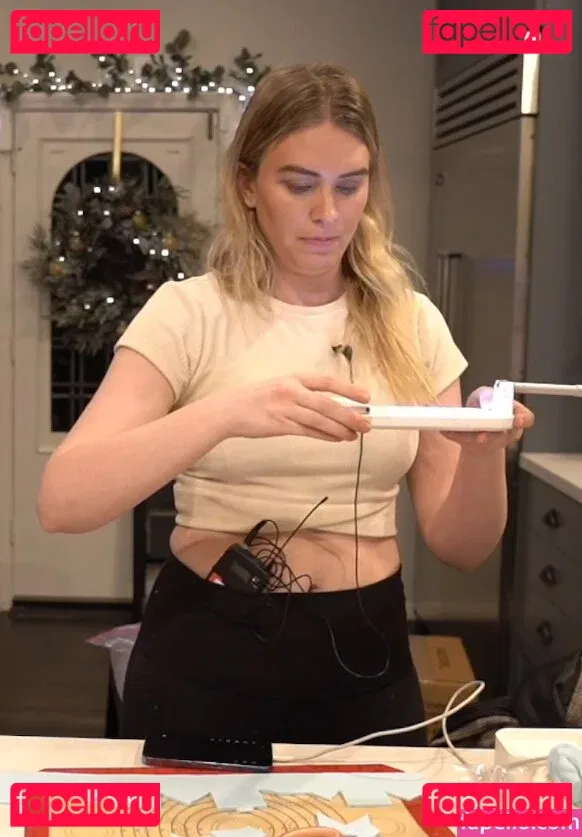 QTCinderella Onlyfans Photo Gallery 