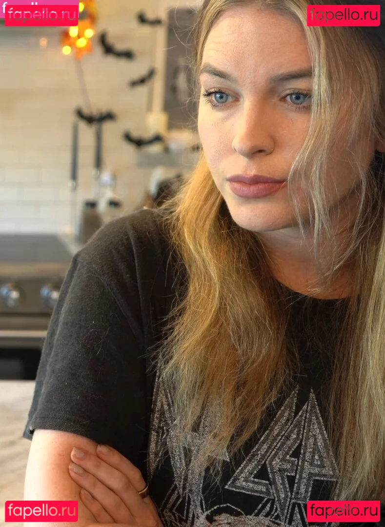 QTCinderella Onlyfans Photo Gallery 