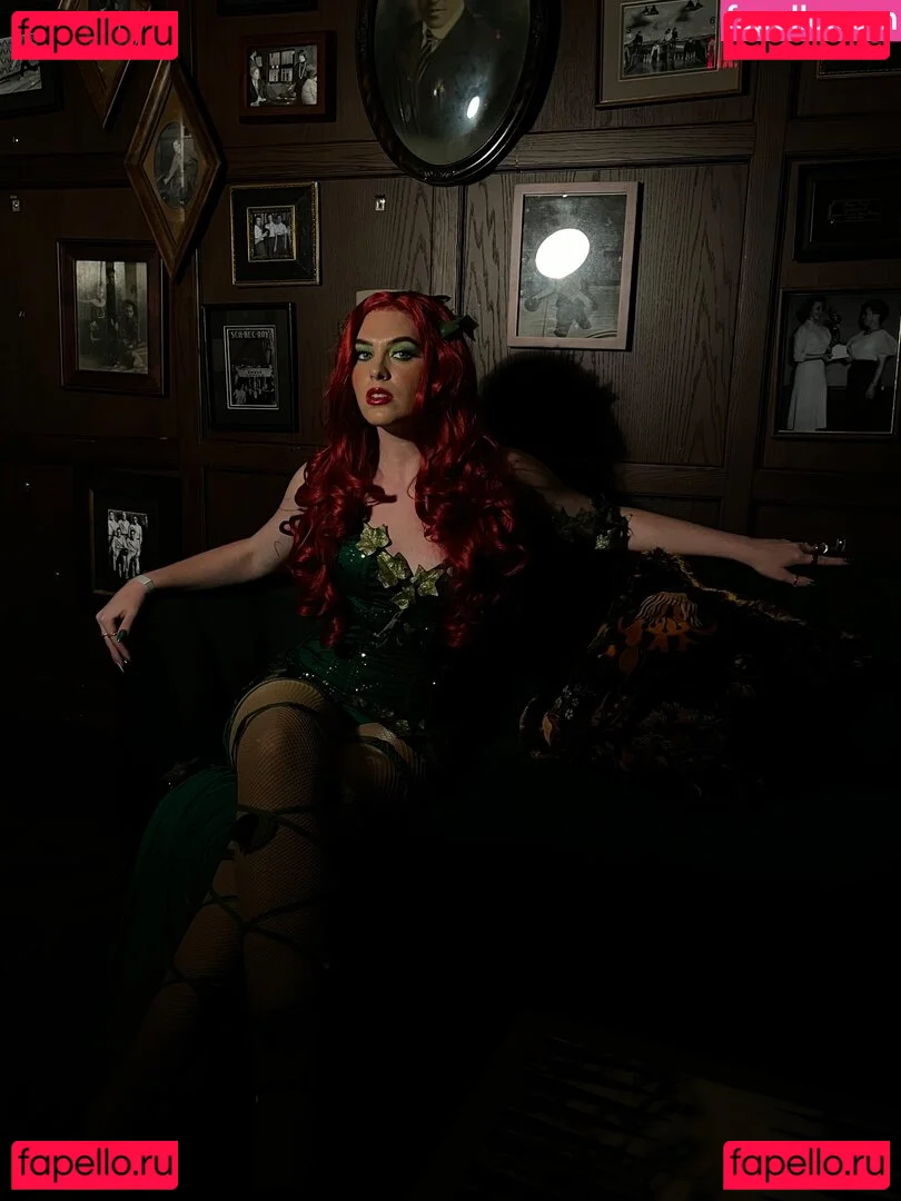 QTCinderella Onlyfans Photo Gallery 