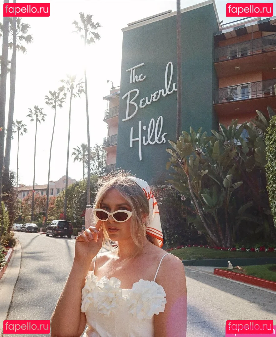 QTCinderella Onlyfans Photo Gallery 