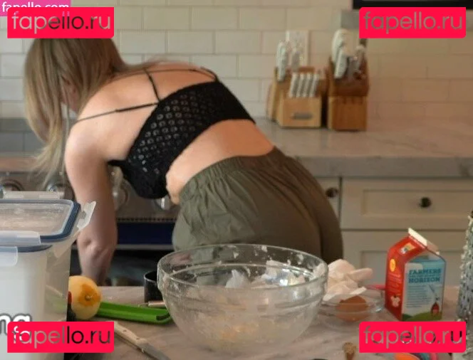 QTCinderella Onlyfans Photo Gallery 