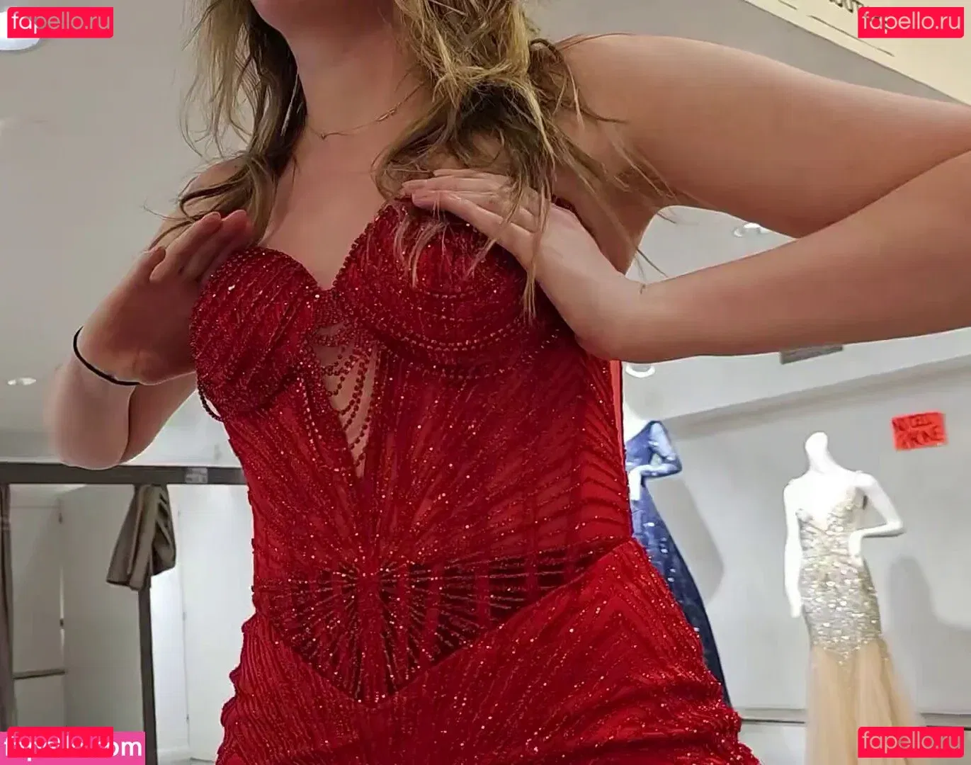 QTCinderella Onlyfans Photo Gallery 