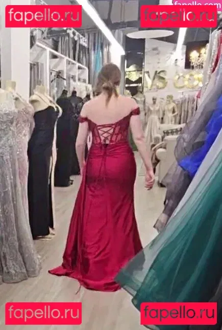 QTCinderella Onlyfans Photo Gallery 