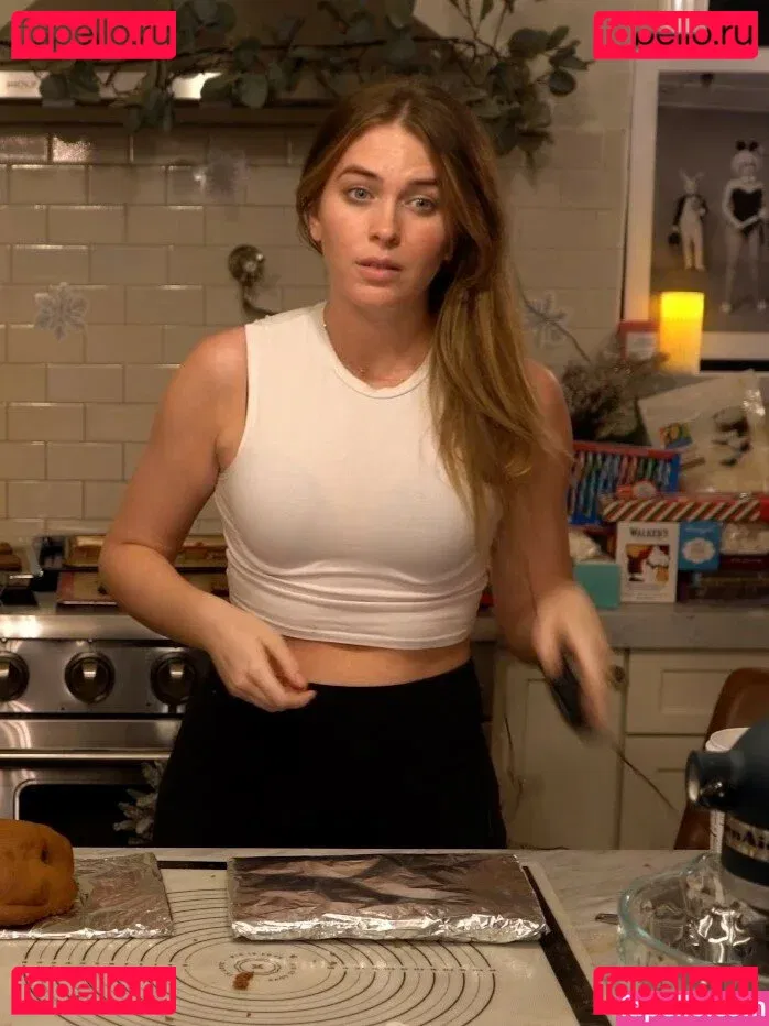 QTCinderella Onlyfans Photo Gallery 