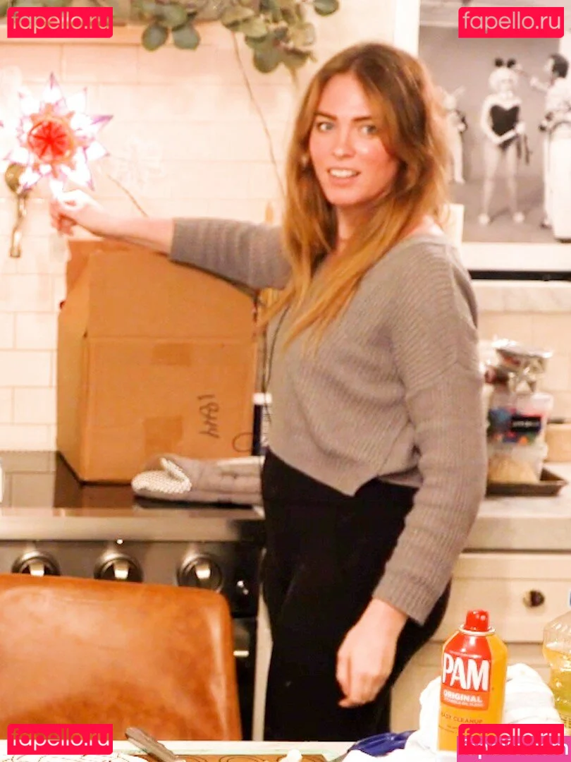 QTCinderella Onlyfans Photo Gallery 