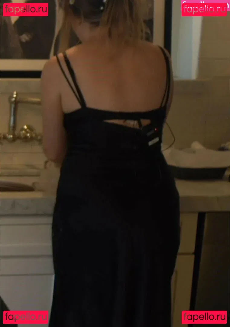 QTCinderella Onlyfans Photo Gallery 