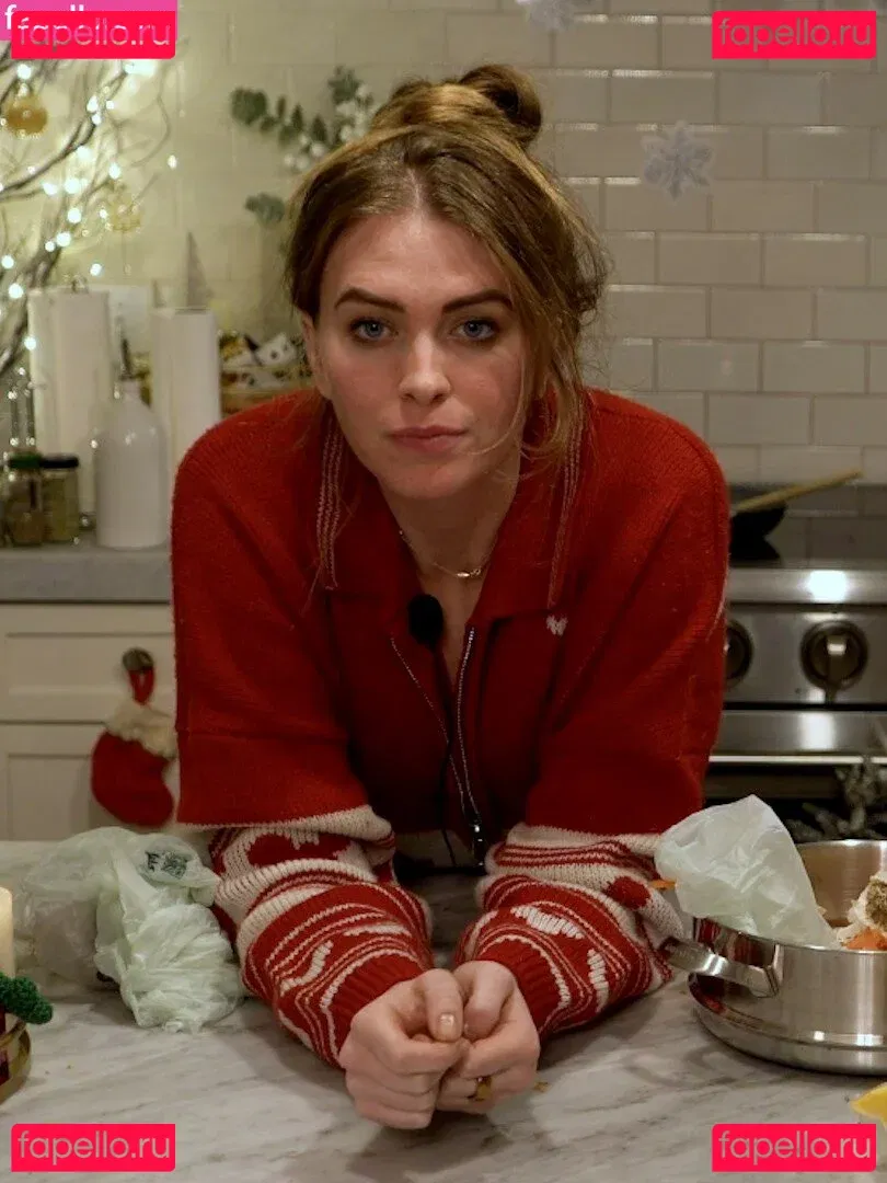 QTCinderella Onlyfans Photo Gallery 