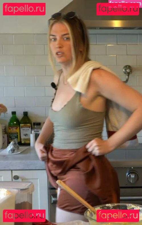 QTCinderella Onlyfans Photo Gallery 