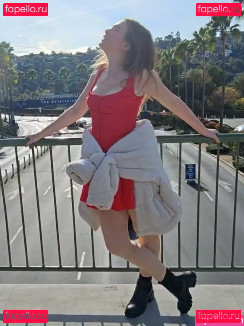 QTCinderella Onlyfans Photo Gallery 