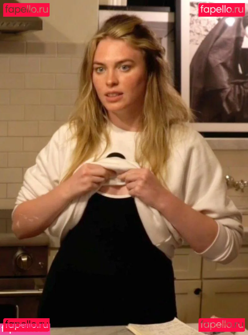 QTCinderella Onlyfans Photo Gallery 