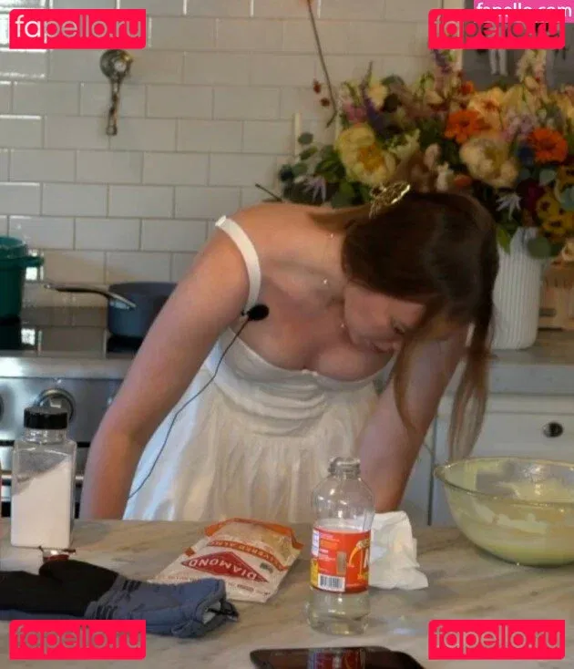 QTCinderella Onlyfans Photo Gallery 