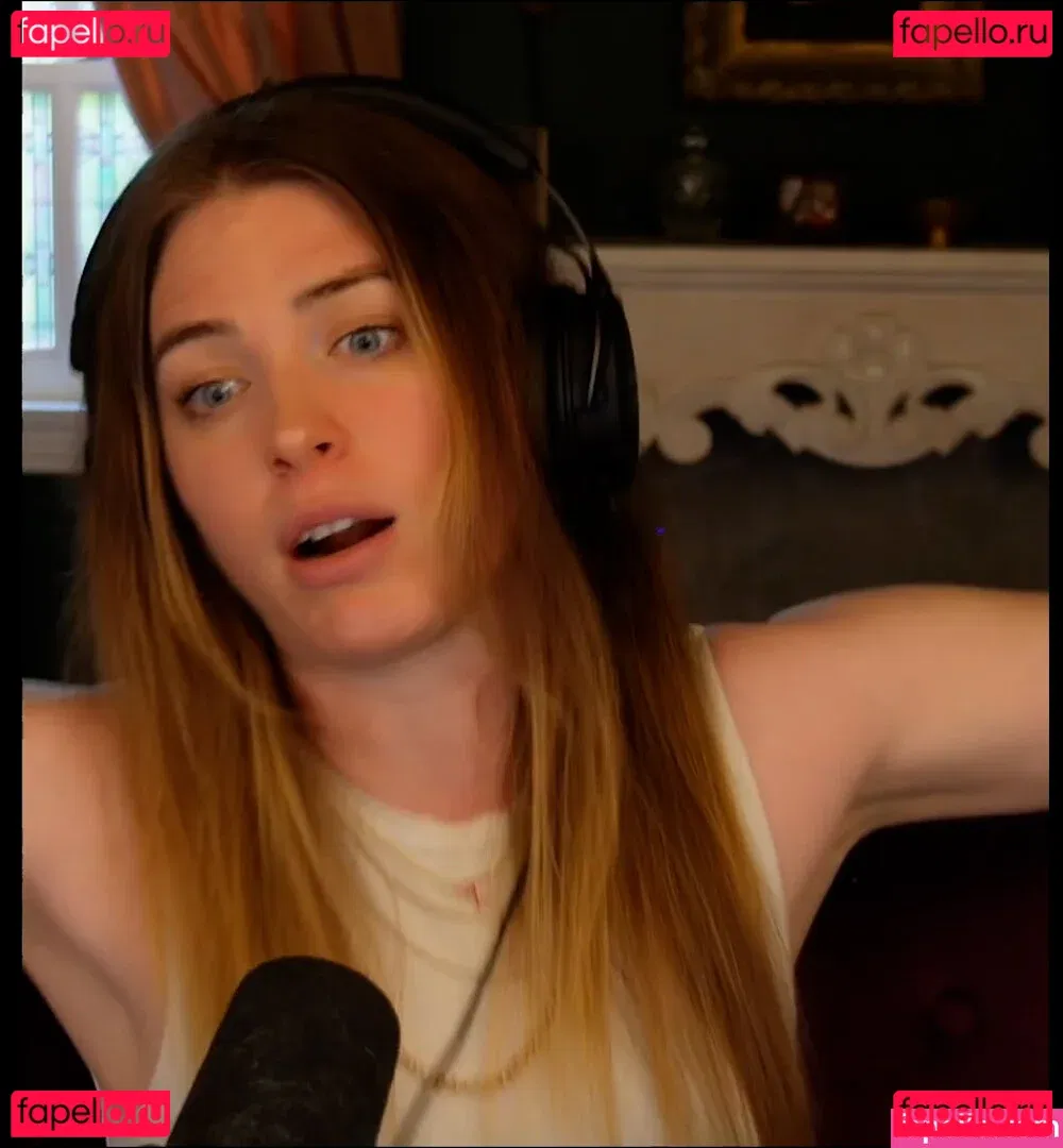 QTCinderella Onlyfans Photo Gallery 