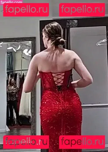 QTCinderella Onlyfans Photo Gallery 