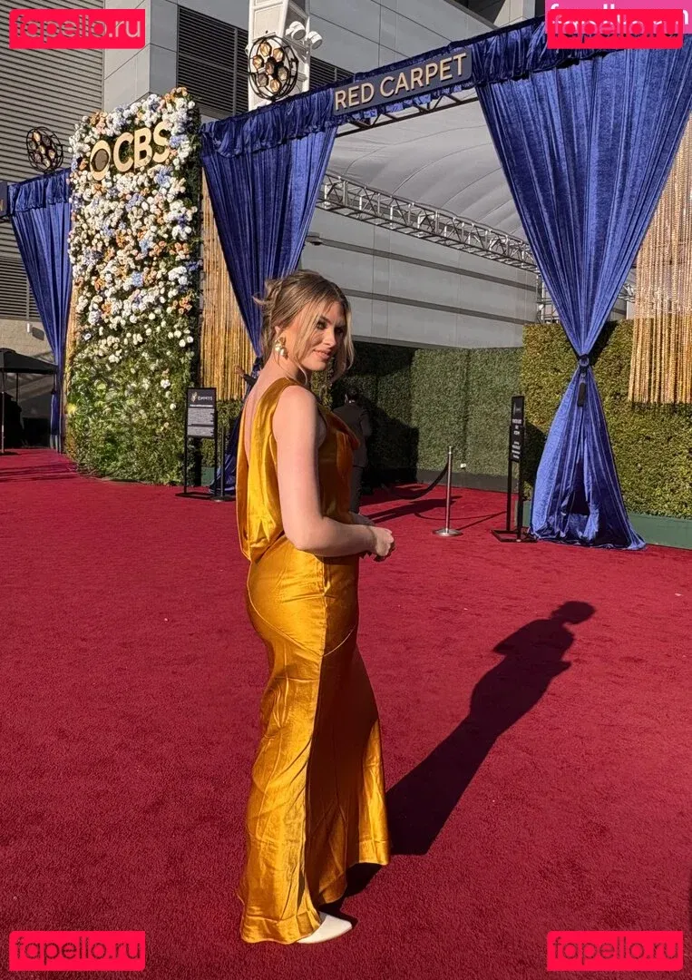 QTCinderella Onlyfans Photo Gallery 