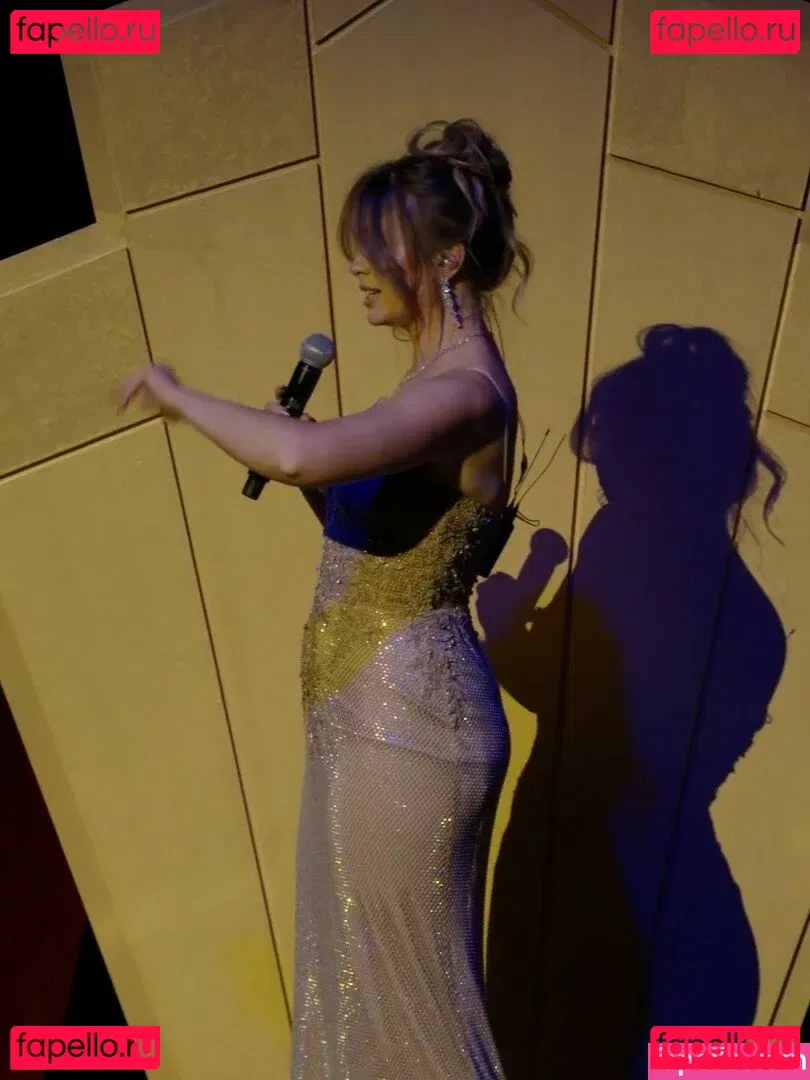 QTCinderella Onlyfans Photo Gallery 