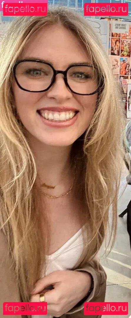 QTCinderella Onlyfans Photo Gallery 